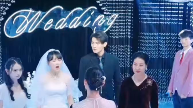 離婚當天，前夫跪求我復合